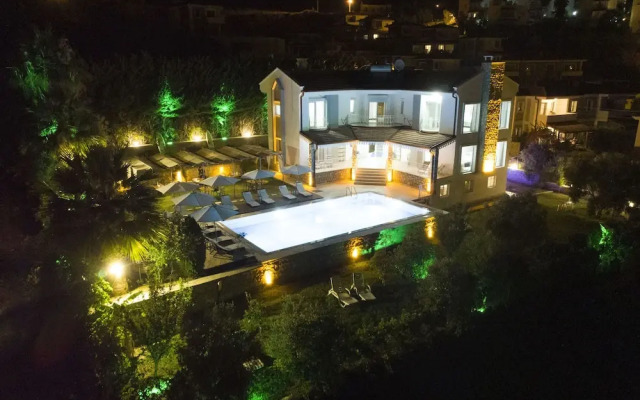 Mavi Rota Butik Otel