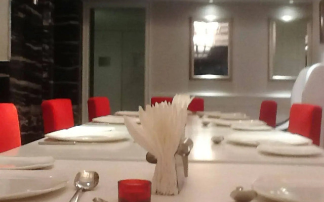 Flute Boutique Hotel