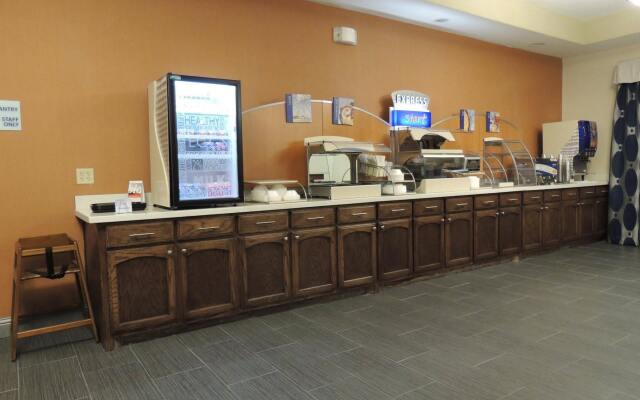 Holiday Inn Express Hotel & Suites Monahans - I-20 by IHG