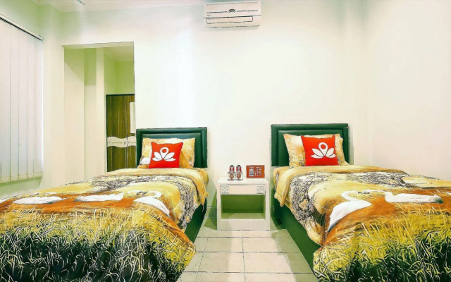 ZEN Rooms Cipedes Tengah