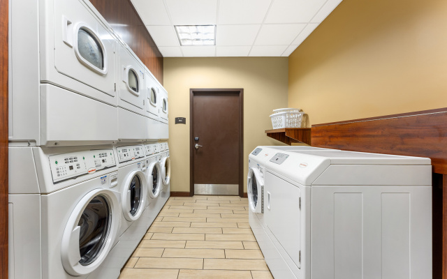 Staybridge Suites Pittsburgh-Cranberry Township