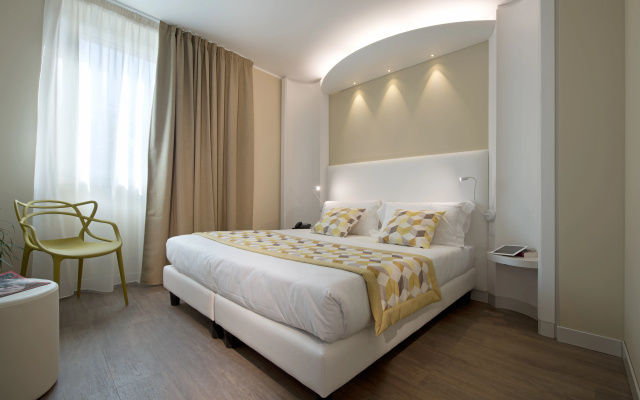Ark Hotel