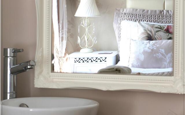 Afon Rhaiadr Country House