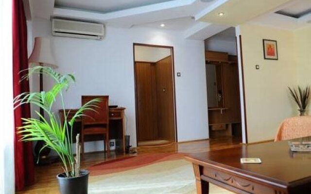 Green Forum Hotel