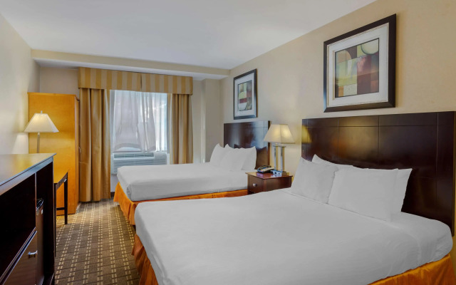 Best Western Plus Brooklyn Bay Hotel