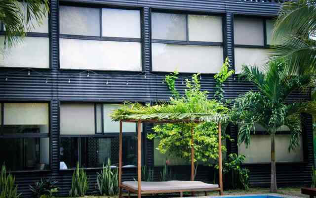 Urban Bacalar Hotel
