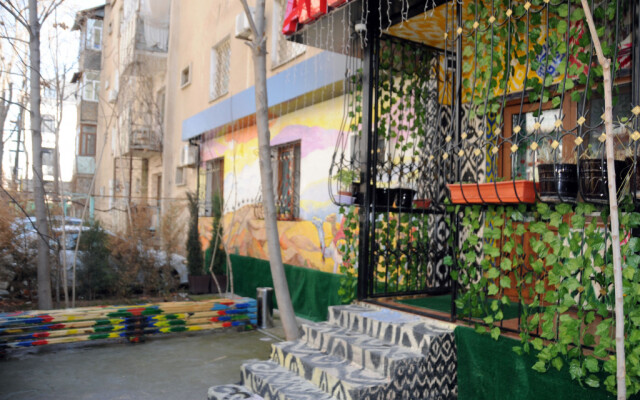Art Anor Hostel