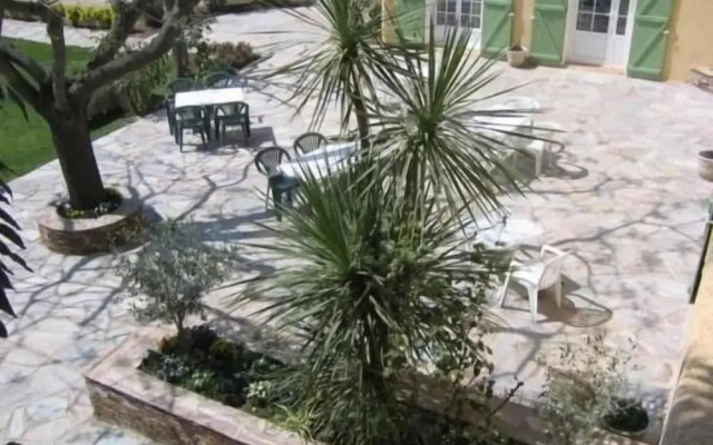 Auberge Les Oliviers