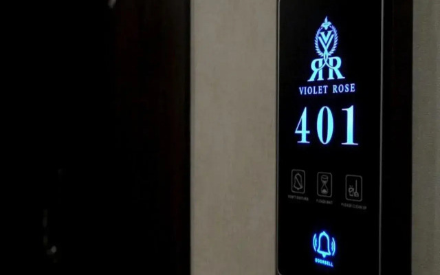 Violet Rose