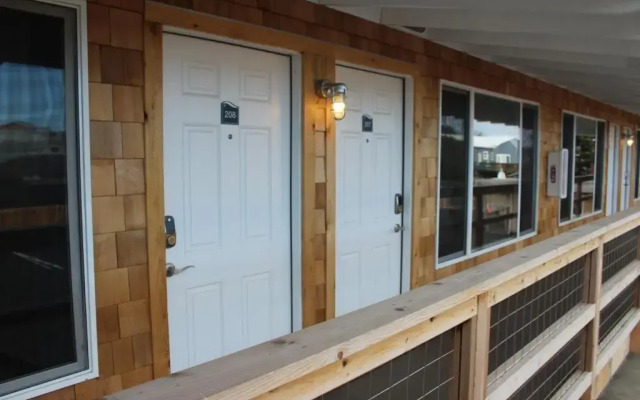 Rodeway Inn & Suites