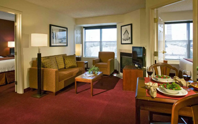 Residence Inn By Marriott Denver Park Meadows