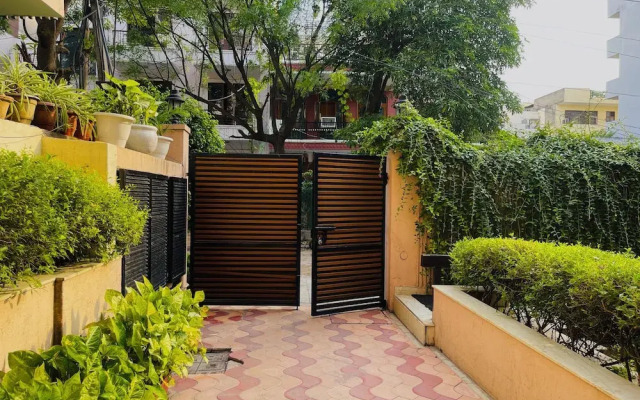 BedChambers Serviced Apartments Sector40