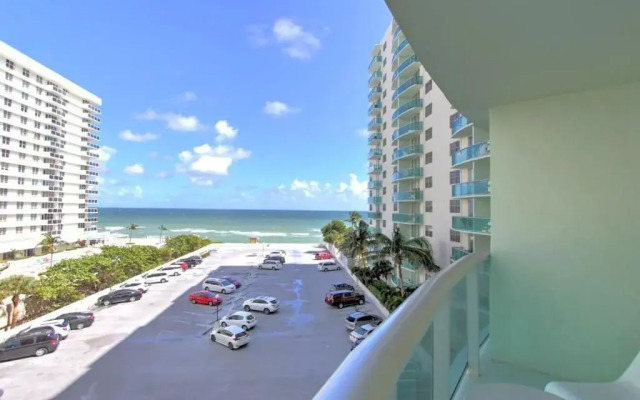 The Tides on Miami Hollywood