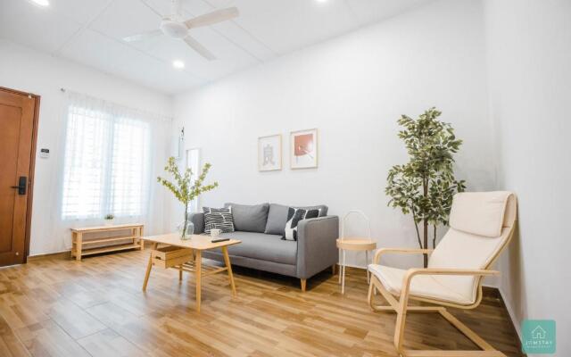 Jomstay Muji 19 Homestay Ipoh Garden