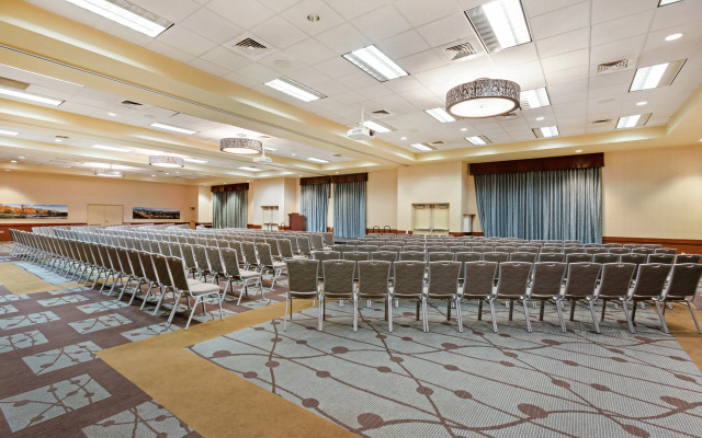 Best Western Plus GranTree Inn
