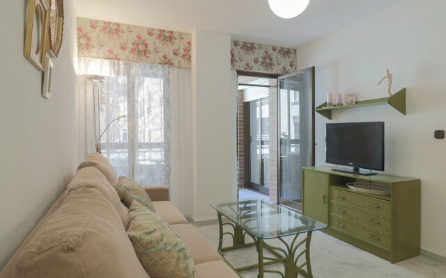 Big Retro Malagueta Beach And Downtown