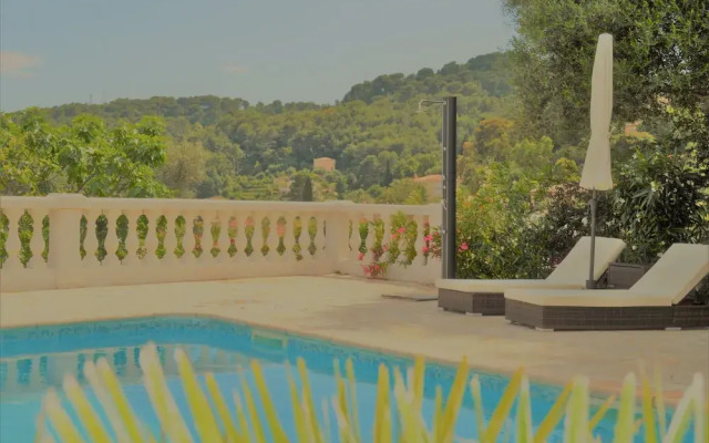 Villa La Terre Des Lauriers Appartement
