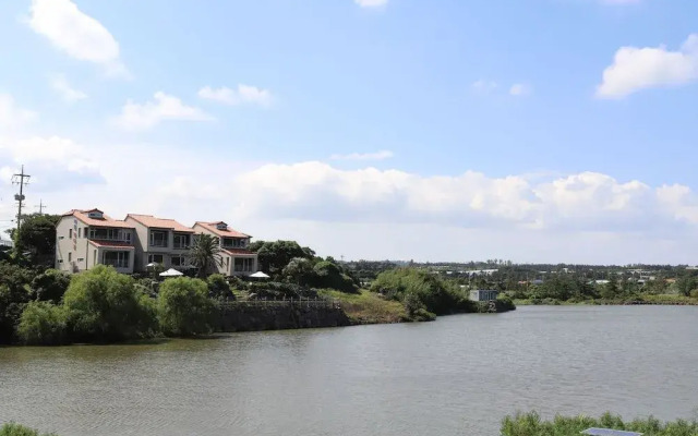 Jeju Lake Pension