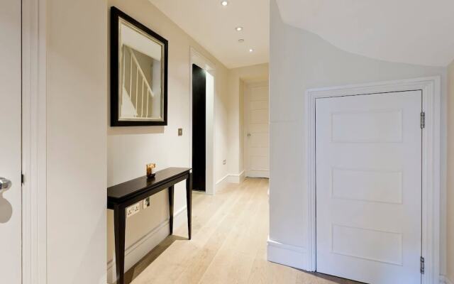 Tasteful 4bed, Holland Park