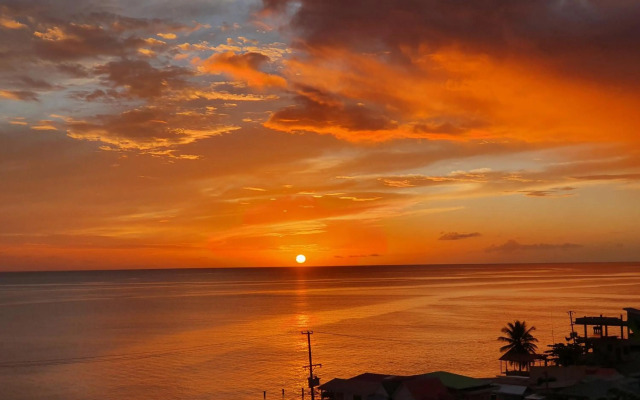 Lovely 2-bedroom apartment with shared jacuzzi & pool