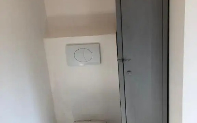 Studio avec piscine