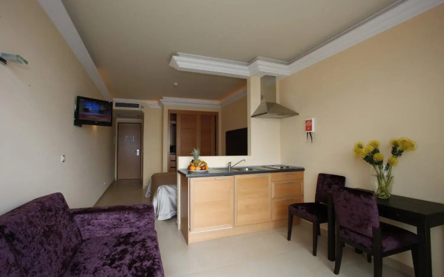 Hotel Apartamentos Baia Brava
