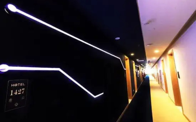 Grape Hotel (Yingkou Ping'an)