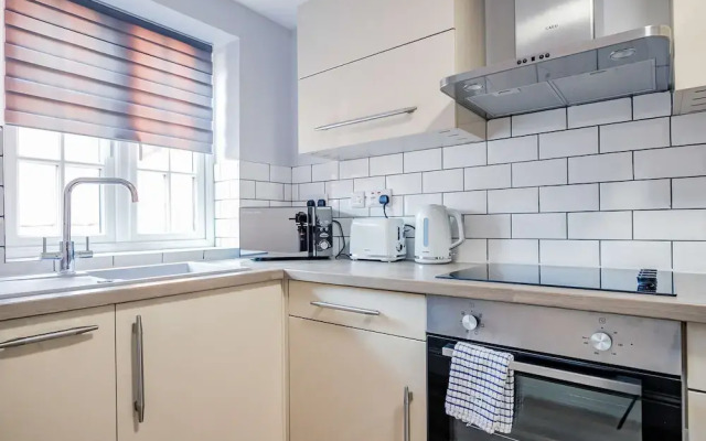 Host Stay Bridge Street Studio