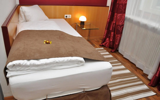 Hotel Torwirt