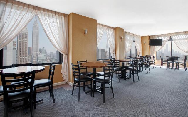 The New Yorker Hotel, a Lotte Hotel