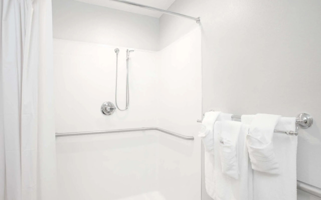 Microtel Inn & Suites by Wyndham Gardendale/Birmingham North