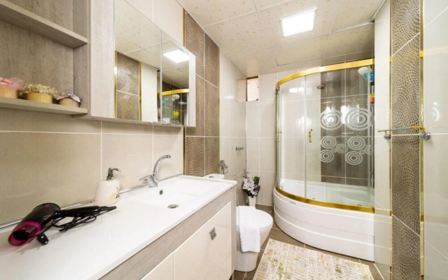 Apartment With Panoramic City View in Kepez