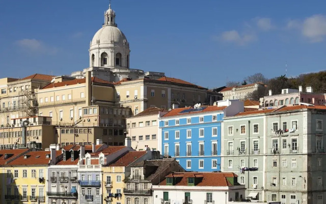 Kula Lisbon Santa Apolonia