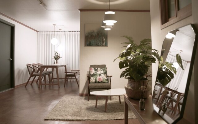 Jewelry House 4mins Hongik Stn