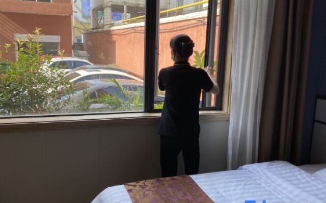 Kaju Select Hotel (Chaohu Wanda Plaza)