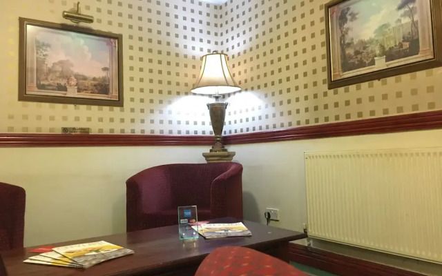 Cedar Tree Hotel