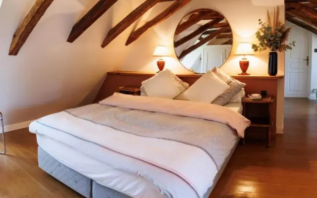 Domaine De La Rocque