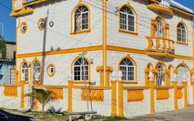 Immaculate 3-bed House in Portmore Near Hellshire