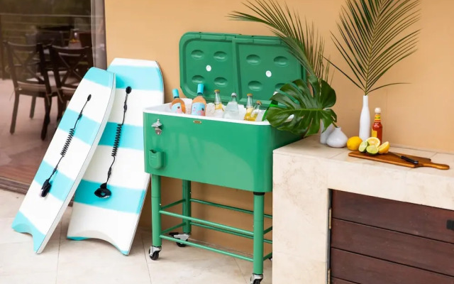 Piedra by AvantStay | Malibu Oasis w/ Patio & Spa