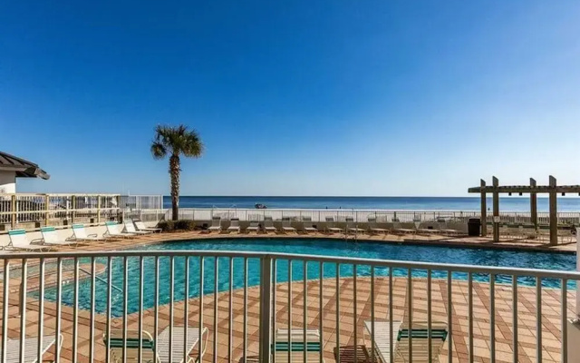 Shoalwater 102 by Meyer Vacation Rentals