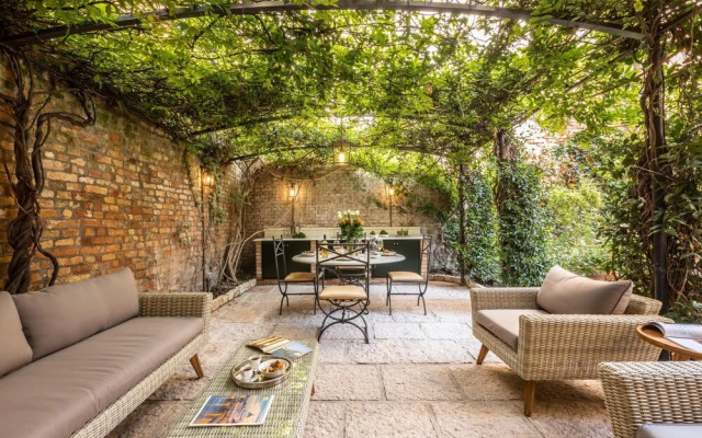 La Baruffa With Private Garden