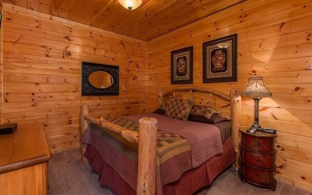 Splash Country 4 Bedrooms 4 Bathrooms Cabin