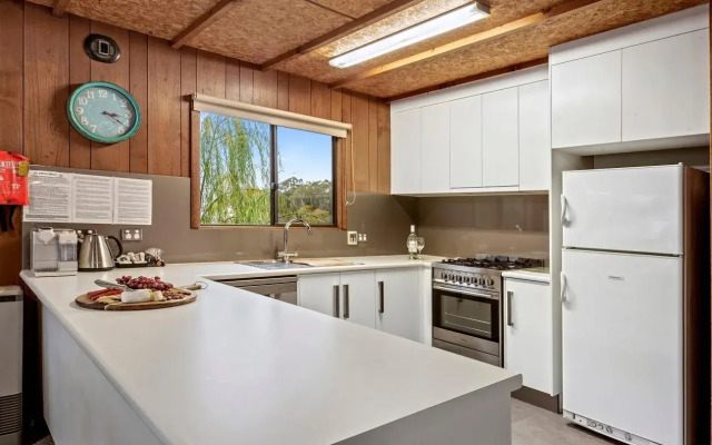 Boats And Bedzzz & Renmark River Villas