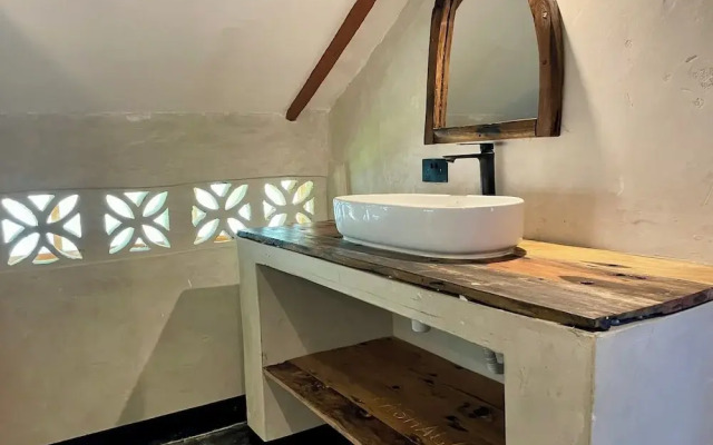 Baobab Bungalows