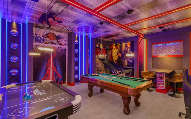 Must SEE Villa! Private Poolthemed Roomstheater!