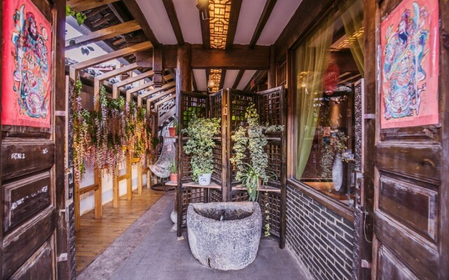 Lijiang Zhilan Boutique Inn
