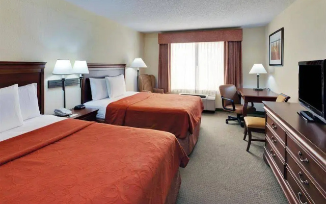 Country Inn & Suites by Radisson, Lake George (Queensbury), NY