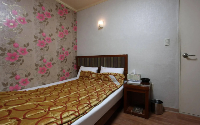Yes Motel