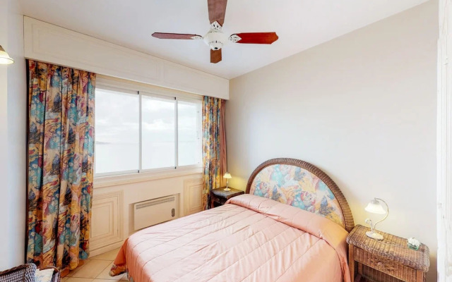 Oceana Suites Vanguardia