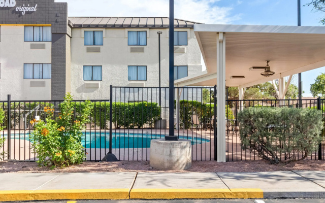Super 8 by Wyndham - Mesa/Gilbert